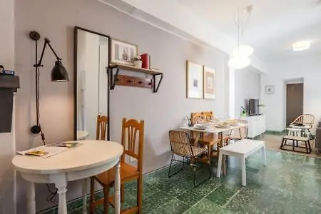 Apartamento 3 Dormitorios Centro Giralda