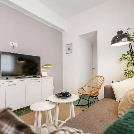 Apartamento 3 Dormitorios Centro Giralda *